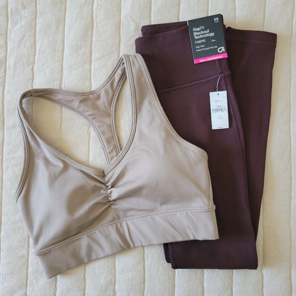 GapFit set - EUC sports bra + NWT blackout leggings